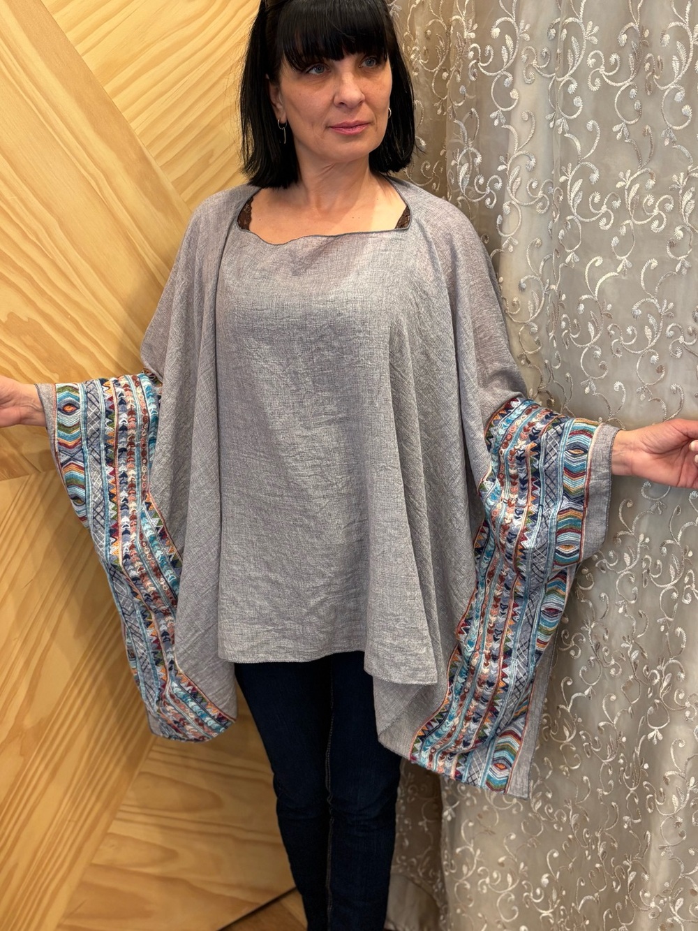 Light Gray Embroidered Sleeve Women's Sweater Poncho